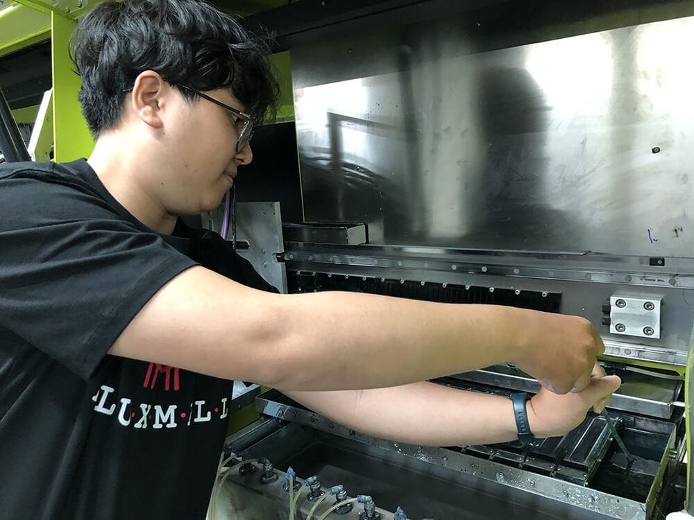 Fluxmall-team-professional-support-and-service